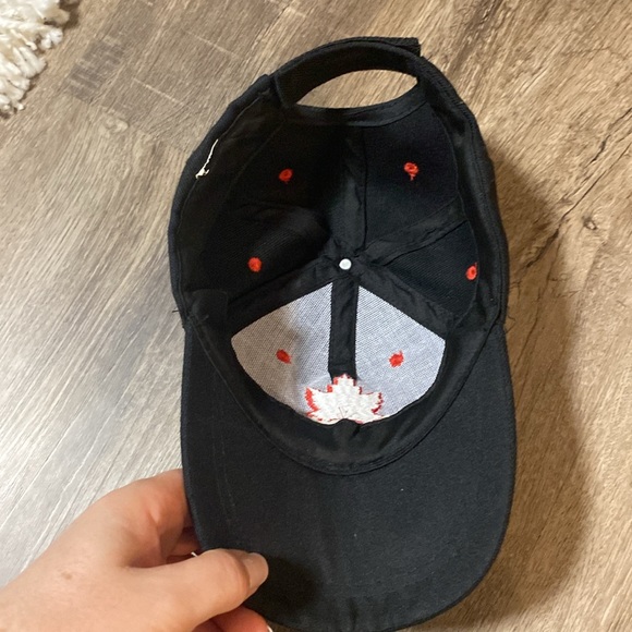 Youth Canada baseball hat one size - Picture 4 of 4